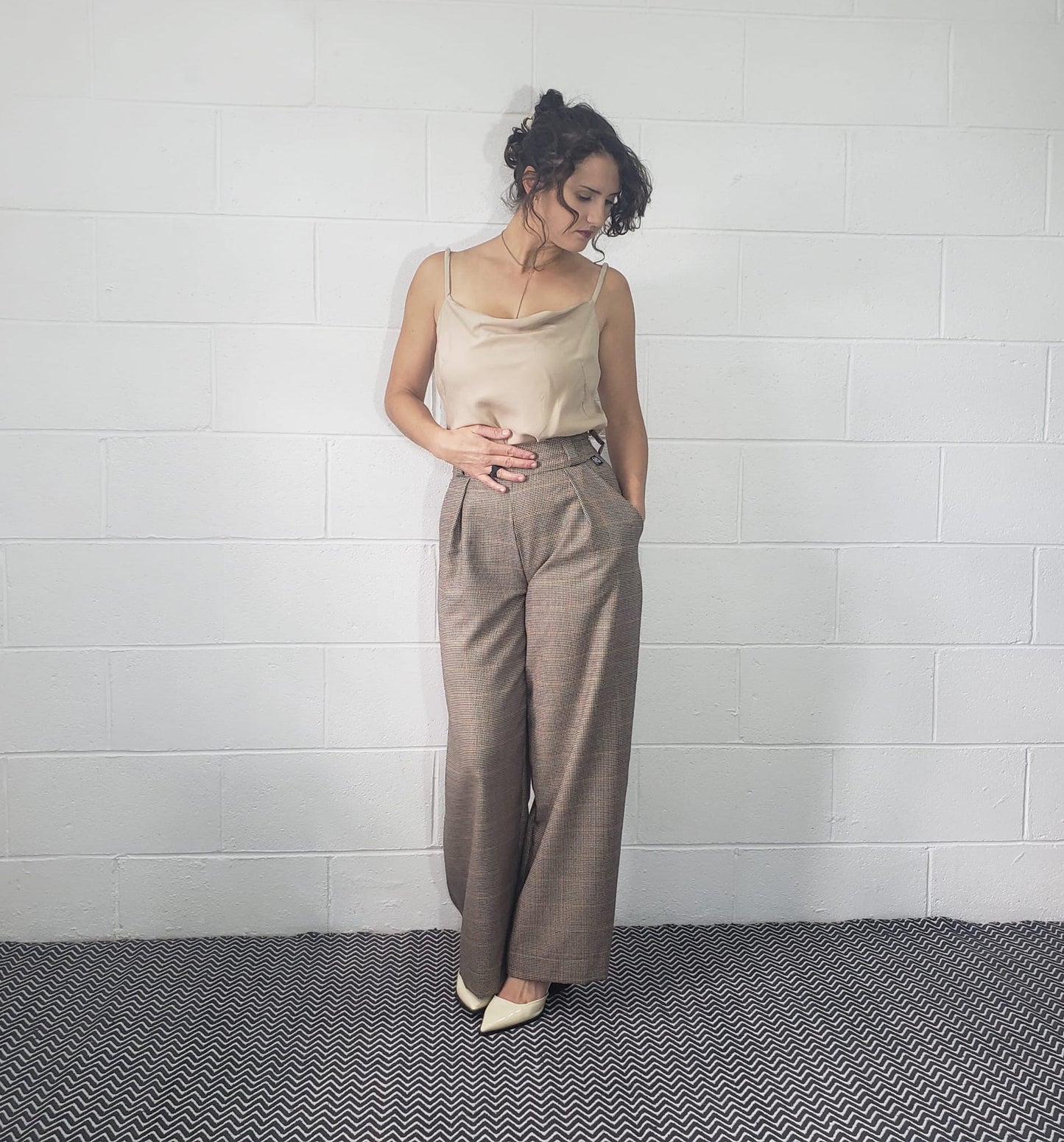 Houndstooth wide leg trousers